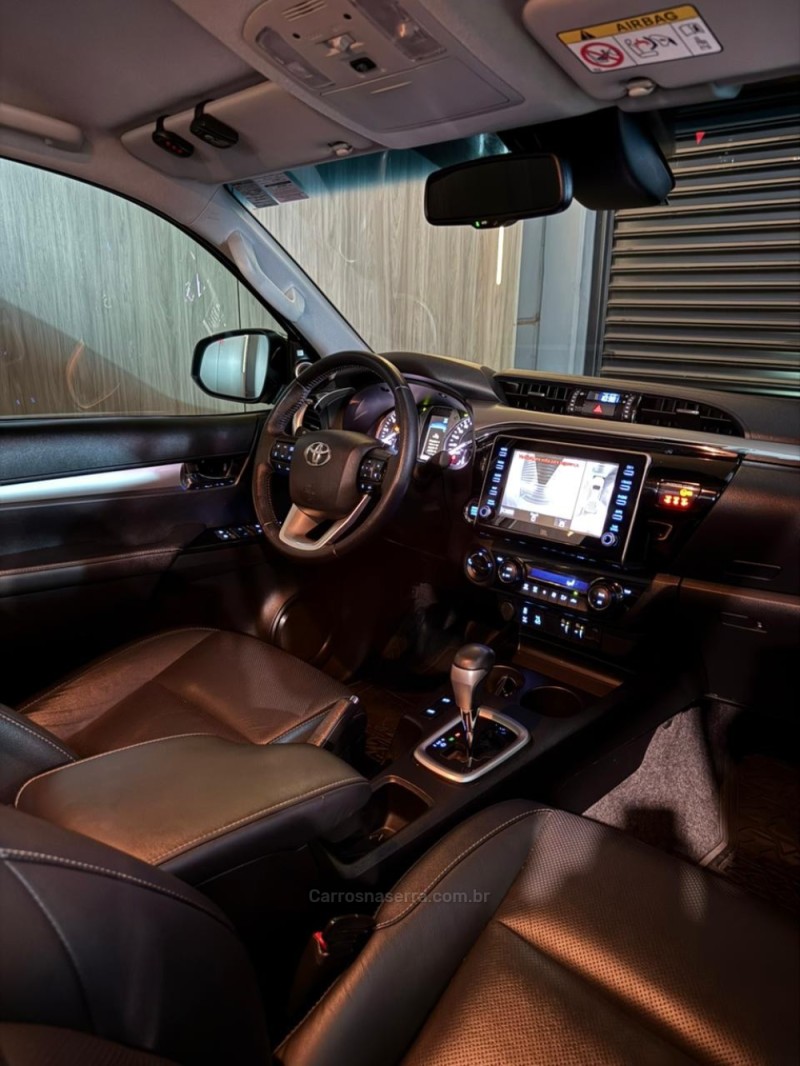 HILUX 2.8 SRX 4X4 CD 16V DIESEL 4P AUTOMÁTICO - 2022 - LAJEADO