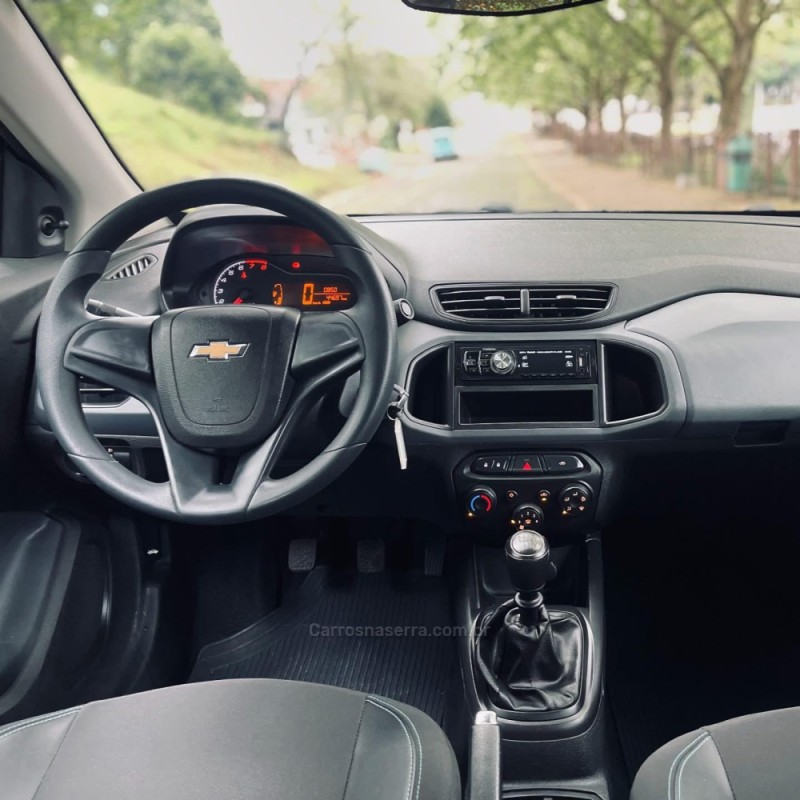 ONIX 1.0 JOY PLUS BLACK 8V FLEX 4P MANUAL - 2021 - NOVO HAMBURGO