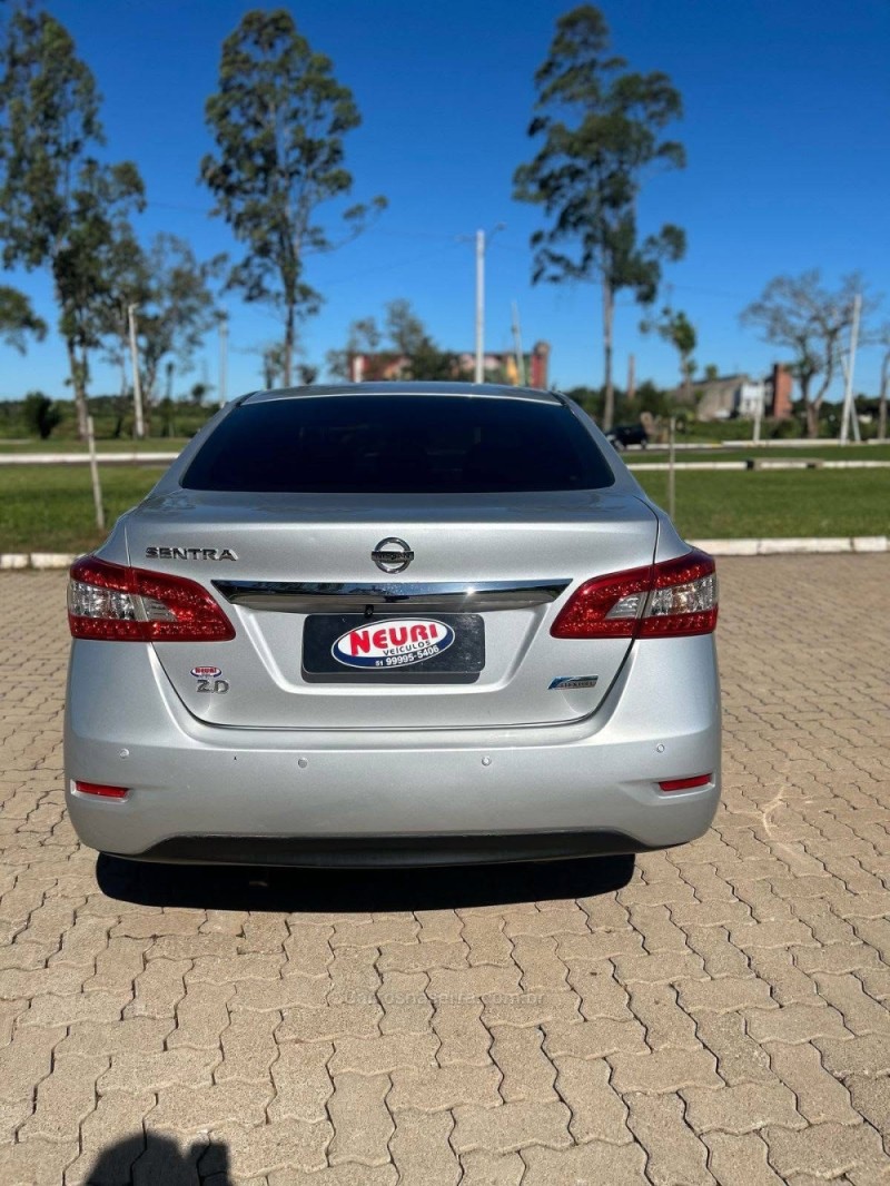 SENTRA 2.0 16V FLEX 4P MANUAL - 2014 - LAJEADO