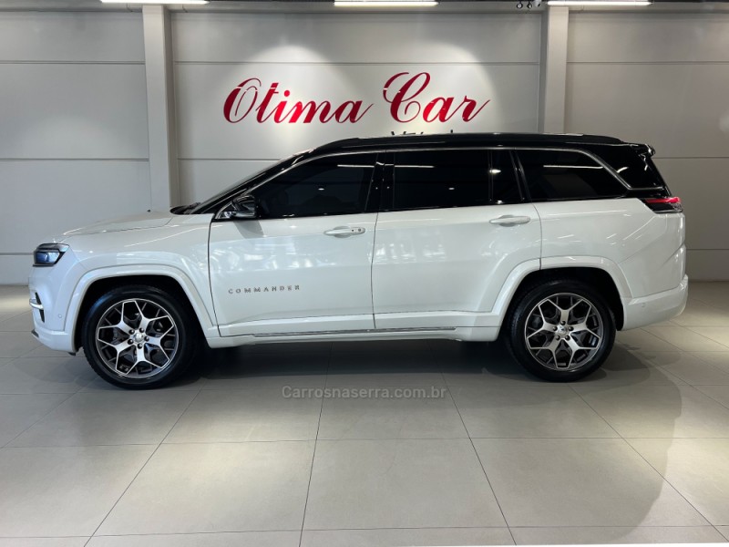 COMMANDER 1.3 OVERLAND T270 16V 4X2 TURBO FLEX 4P AUTOMÁTICO - 2023 - FLORES DA CUNHA