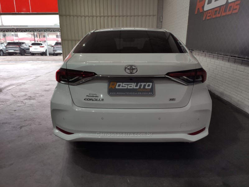 COROLLA 2.0 XEI 16V FLEX 4P AUTOMÁTICO - 2025 - VENâNCIO AIRES