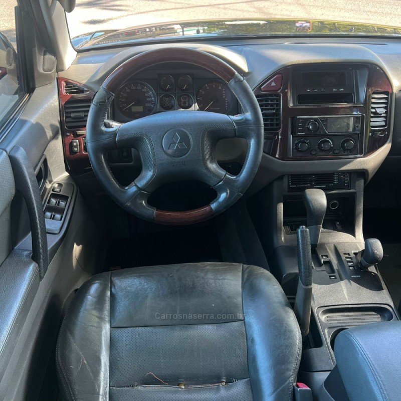 PAJERO FULL 3.2 GLS 4X4 16V TURBO INTERCOOLER DIESEL 4P AUTOMÁTICO - 2001 - MONTENEGRO