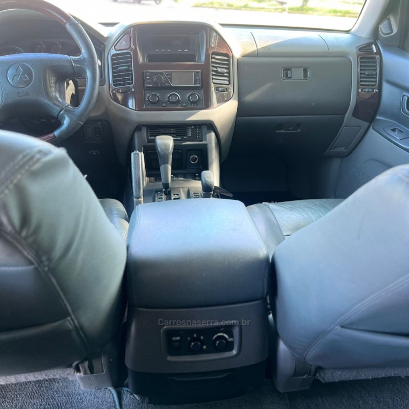 PAJERO FULL 3.2 GLS 4X4 16V TURBO INTERCOOLER DIESEL 4P AUTOMÁTICO - 2001 - MONTENEGRO