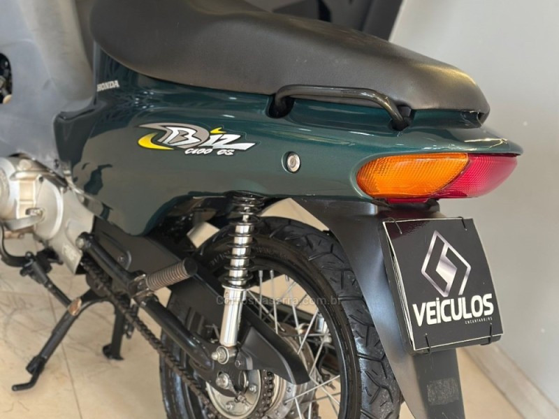 BIZ 100 ES - 2004 - ENCANTADO