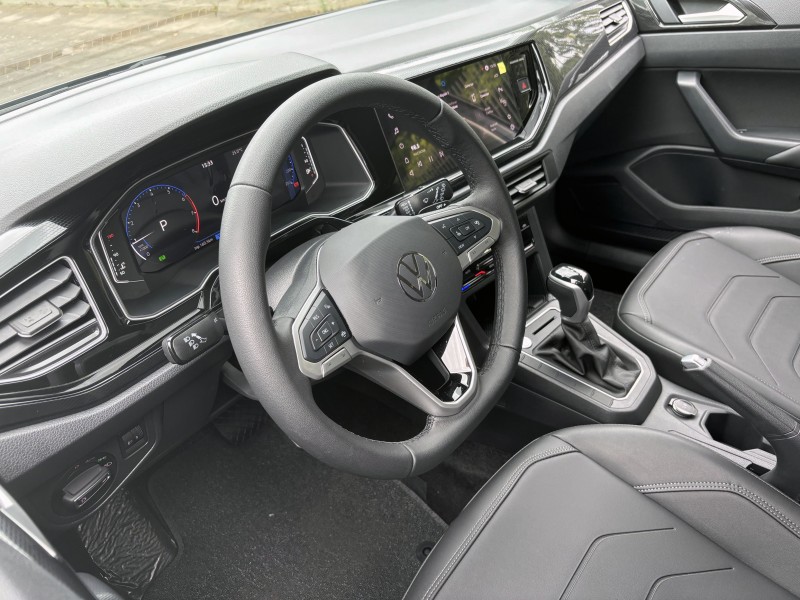 POLO 1.0 170 TSI 12V HIGHLINE FLEX 4P AUTOMÁTICO - 2025 - FARROUPILHA