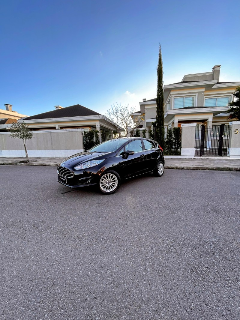 FIESTA 1.6 TITANIUM PLUS HATCH 16V FLEX 4P AUTOMÁTICO - 2016 - BENTO GONçALVES