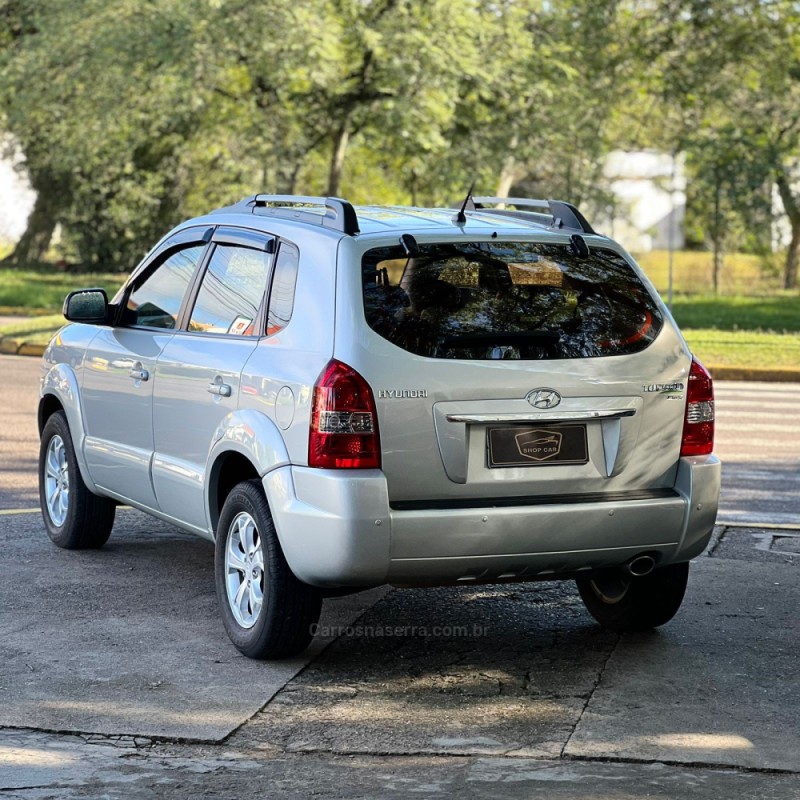 TUCSON 2.0 MPFI GLS 16V 143CV 2WD FLEX 4P AUTOMÁTICO - 2013 - MONTENEGRO