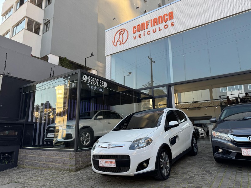 PALIO 1.6 MPI SPORTING 16V FLEX 4P MANUAL - 2013 - BENTO GONçALVES