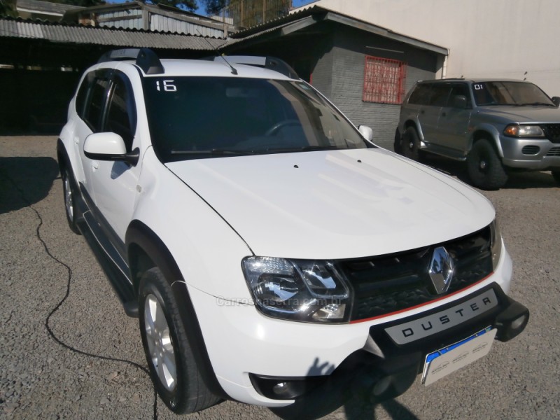 DUSTER 1.6 DYNAMIQUE 4X2 16V FLEX 4P MANUAL - 2016 - FARROUPILHA