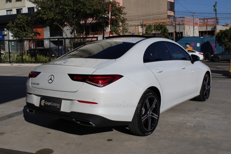 CLA 250 2.0 SPORT 16V TURBO GASOLINA 4P AUTOMÁTICO - 2023 - CAXIAS DO SUL