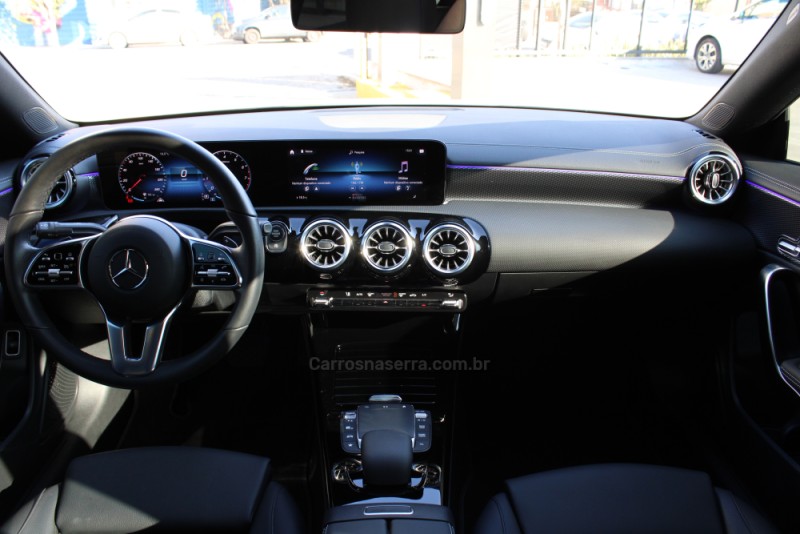 CLA 250 2.0 SPORT 16V TURBO GASOLINA 4P AUTOMÁTICO - 2023 - CAXIAS DO SUL