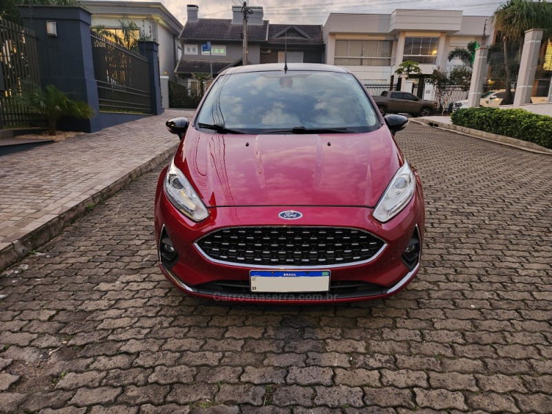FIESTA 1.6 TITANIUM PLUS HATCH 16V FLEX 4P AUTOMÁTICO - 2018 - MONTENEGRO