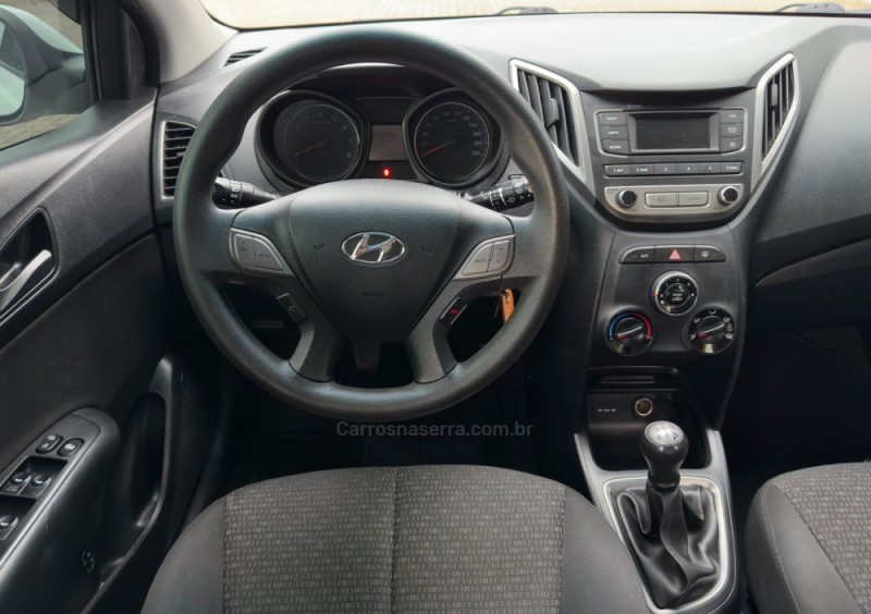 HB20 1.0 COMFORT PLUS 12V TURBO FLEX 4P MANUAL - 2016 - CANELA
