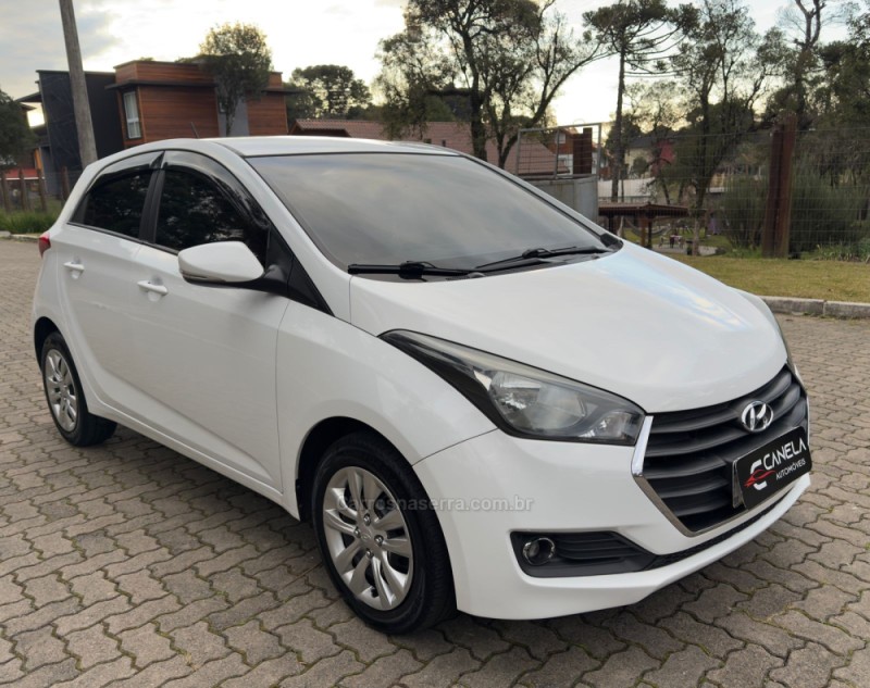HB20 1.0 COMFORT PLUS 12V TURBO FLEX 4P MANUAL - 2016 - CANELA