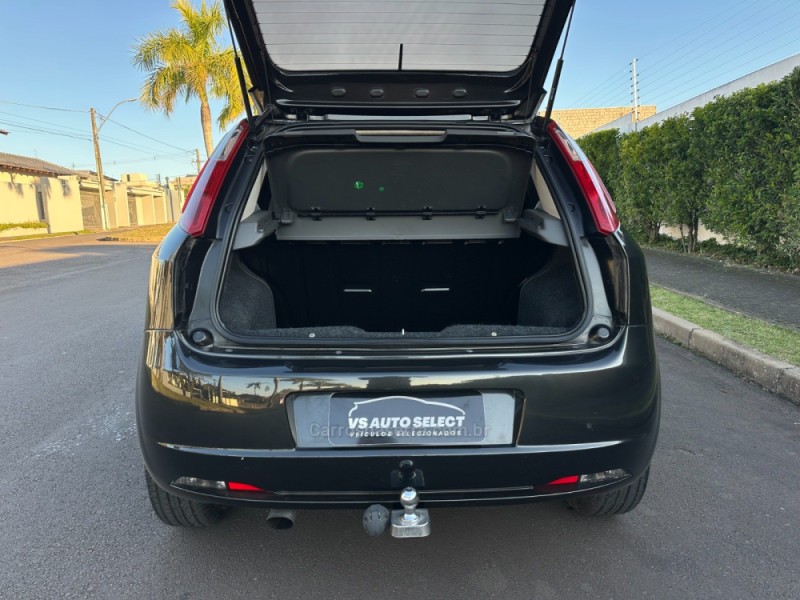 PUNTO 1.8 HLX 8V FLEX 4P MANUAL - 2008 - SãO LEOPOLDO