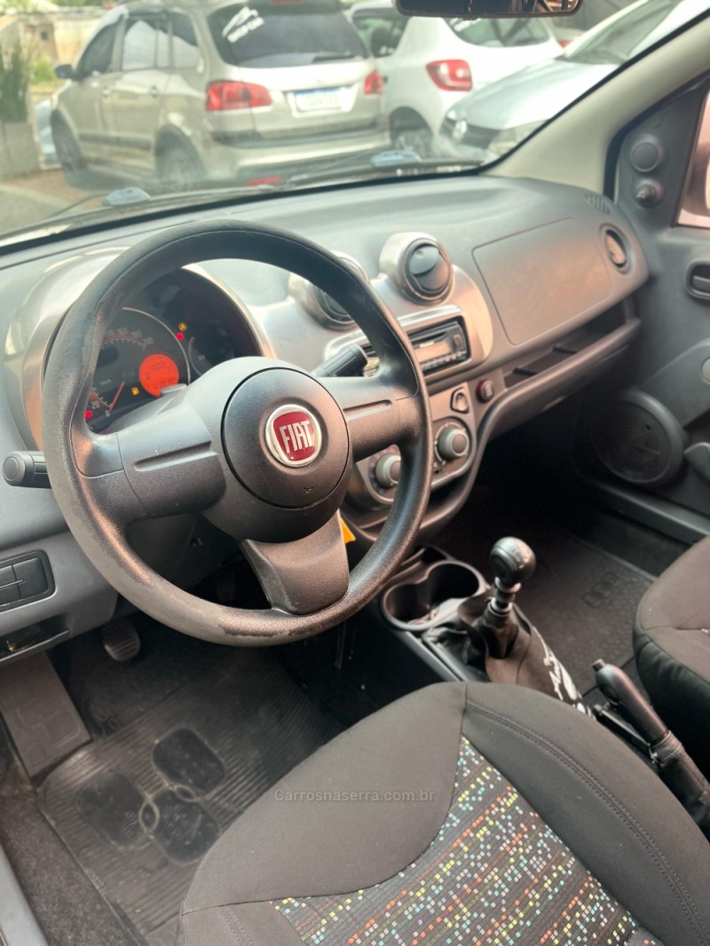 UNO 1.0 EVO VIVACE 8V FLEX 4P MANUAL - 2013 - MONTENEGRO