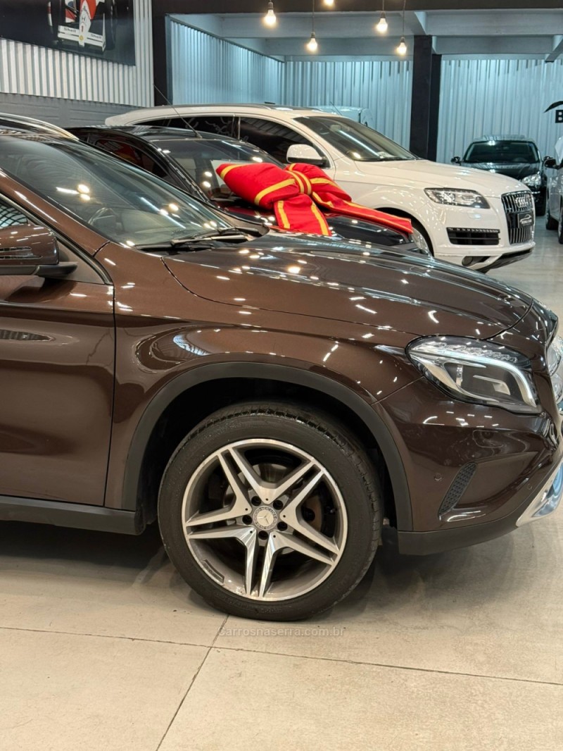 GLA 200 1.6 CGI ENDURO 16V TURBO FLEX 4P AUTOMÁTICO - 2016 - CAXIAS DO SUL