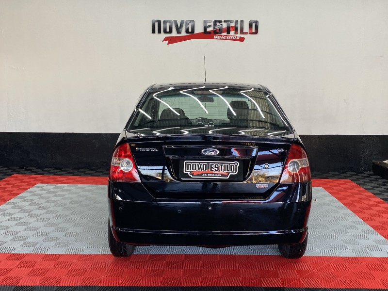 FIESTA 1.6 MPI SEDAN 8V FLEX 4P MANUAL - 2009 - CAXIAS DO SUL