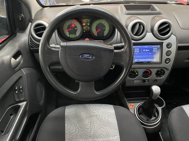 FIESTA 1.6 MPI SEDAN 8V FLEX 4P MANUAL - 2009 - CAXIAS DO SUL