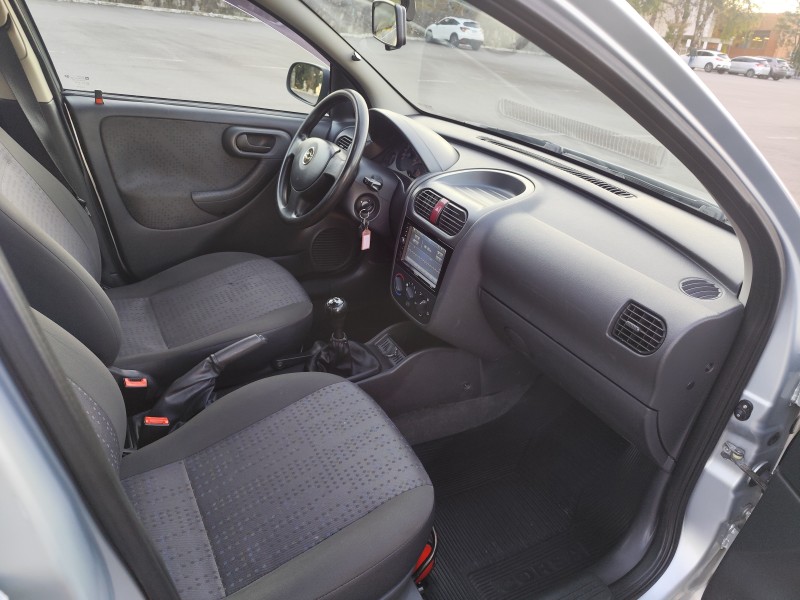 CORSA 1.4 MPFI MAXX SEDAN 8V FLEX 4P MANUAL - 2009 - CAXIAS DO SUL