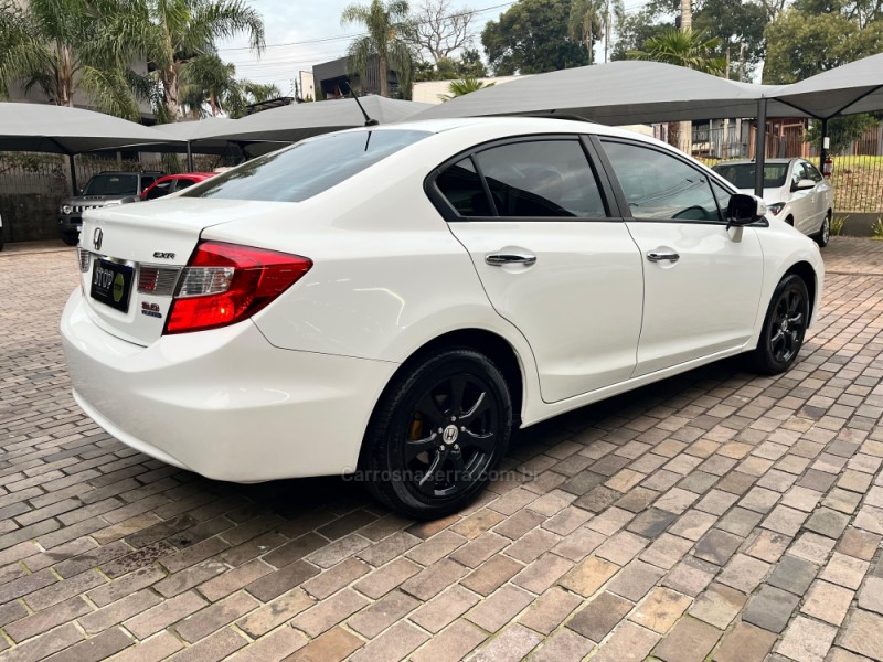 CIVIC 2.0 EXR 16V FLEX 4P AUTOMÁTICO - 2014 - DOIS IRMãOS