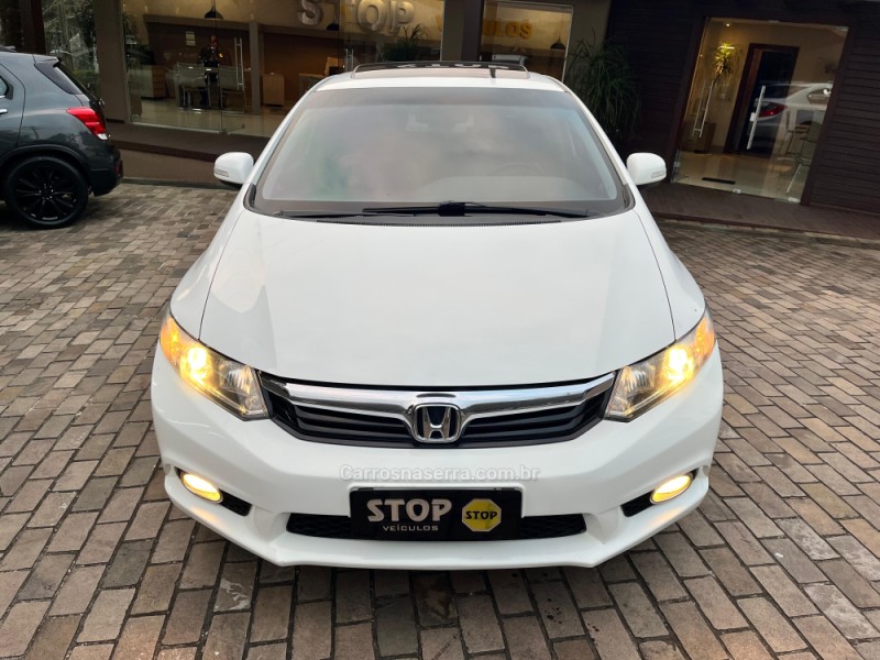 CIVIC 2.0 EXR 16V FLEX 4P AUTOMÁTICO - 2014 - DOIS IRMãOS