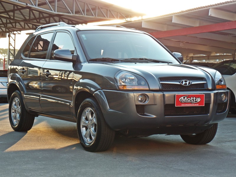 TUCSON 2.0 MPFI GLS 16V 143CV 2WD FLEX 4P AUTOMÁTICO - 2016 - CAXIAS DO SUL