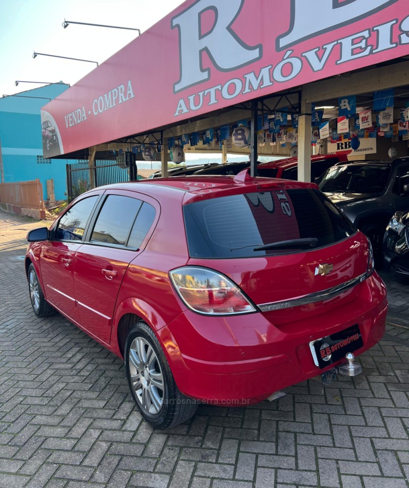VECTRA 2.0 SFI GT HATCH 8V FLEX 4P AUTOMÁTICO - 2009 - PAROBé
