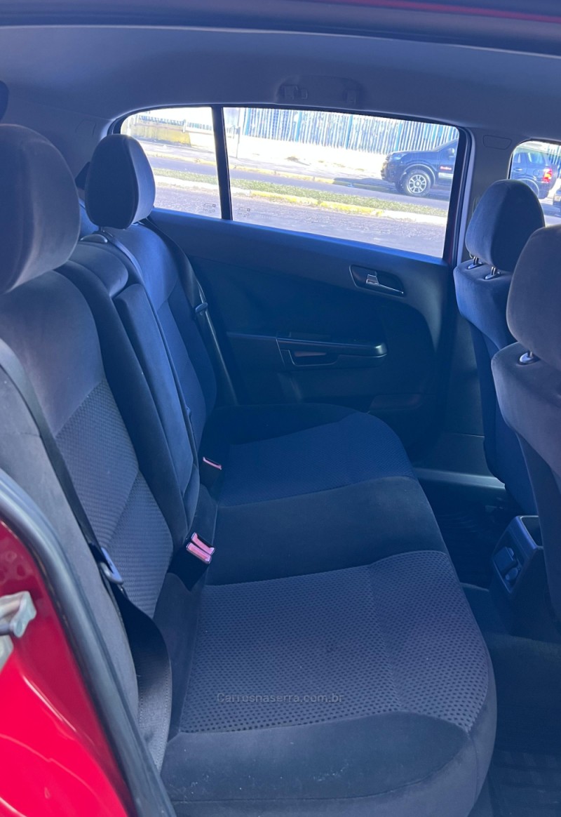 VECTRA 2.0 SFI GT HATCH 8V FLEX 4P AUTOMÁTICO - 2009 - PAROBé