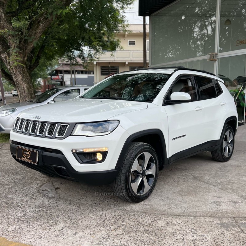 COMPASS 2.0 16V DIESEL LONGITUDE 4X4 AUTOMÁTICO - 2018 - MONTENEGRO