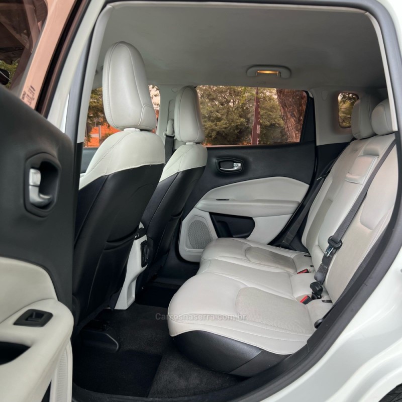 COMPASS 2.0 16V DIESEL LONGITUDE 4X4 AUTOMÁTICO - 2018 - MONTENEGRO
