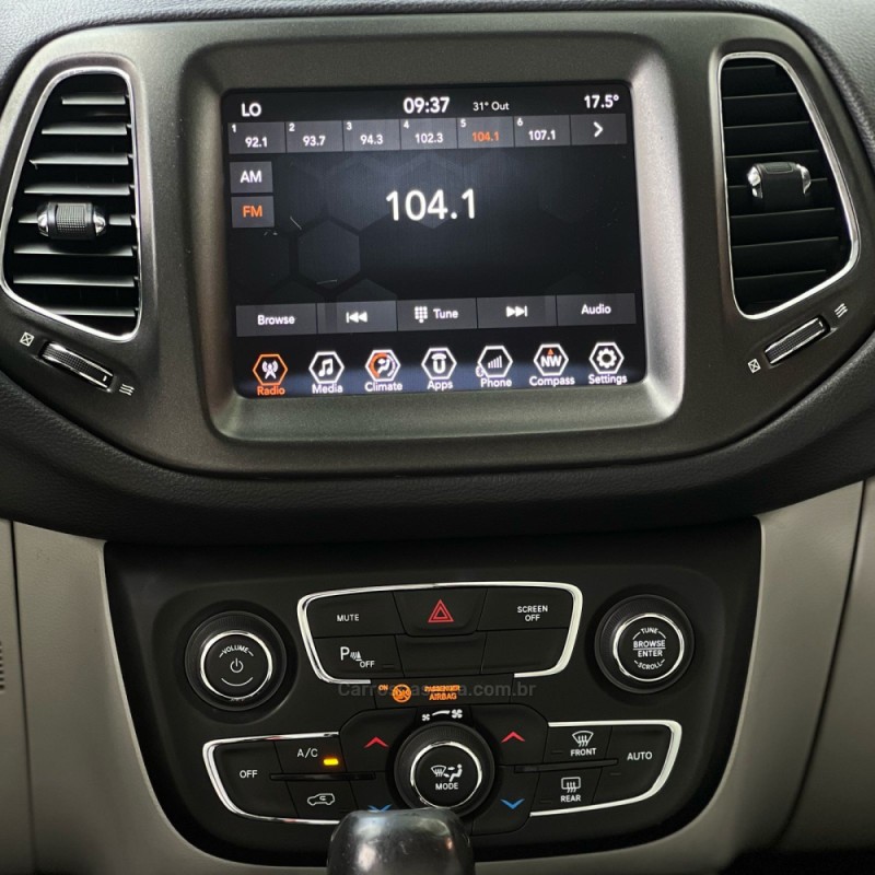 COMPASS 2.0 16V DIESEL LONGITUDE 4X4 AUTOMÁTICO - 2018 - MONTENEGRO