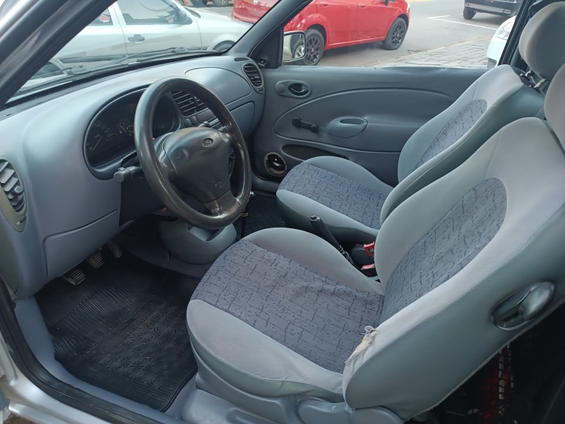 COURIER 1.3 MPI 8V GASOLINA 2P MANUAL - 1999 - FLORES DA CUNHA