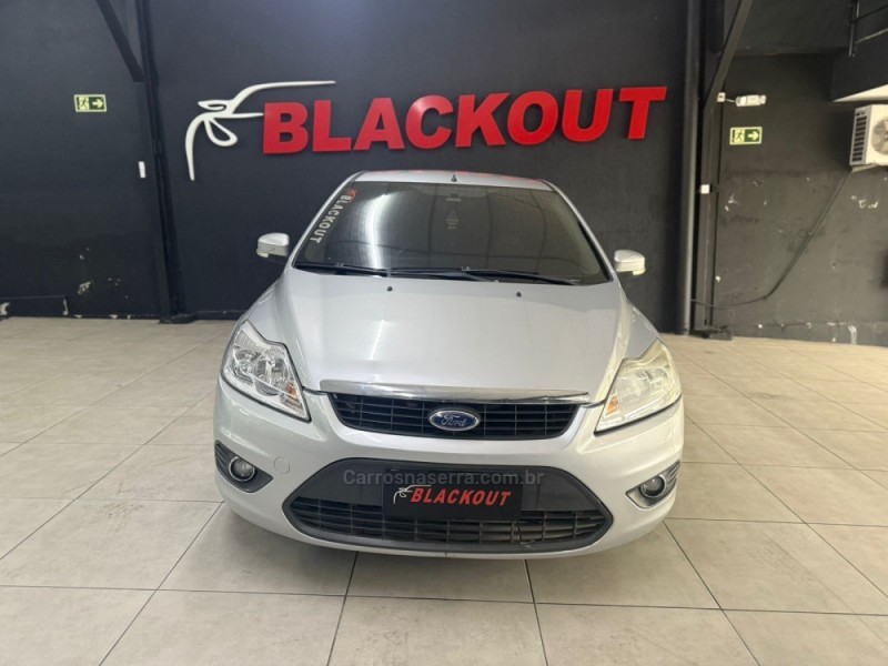 FOCUS 2.0 FC 16V GASOLINA 4P MANUAL - 2009 - CAMPO BOM