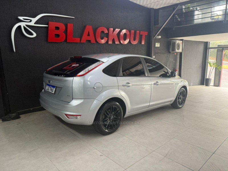 FOCUS 2.0 FC 16V GASOLINA 4P MANUAL - 2009 - CAMPO BOM