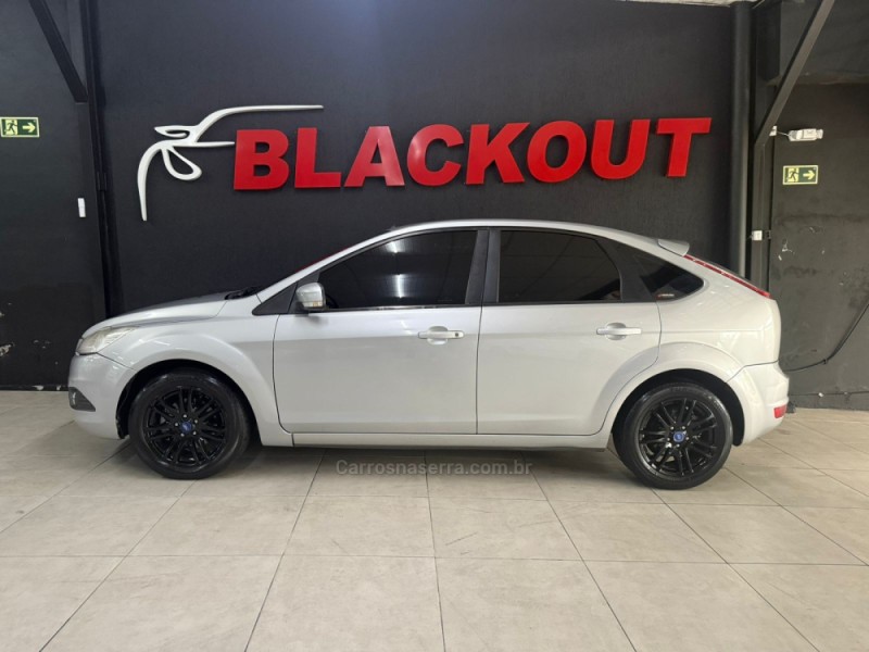FOCUS 2.0 FC 16V GASOLINA 4P MANUAL - 2009 - CAMPO BOM