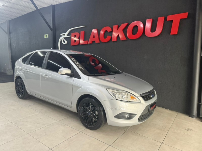 FOCUS 2.0 FC 16V GASOLINA 4P MANUAL - 2009 - CAMPO BOM