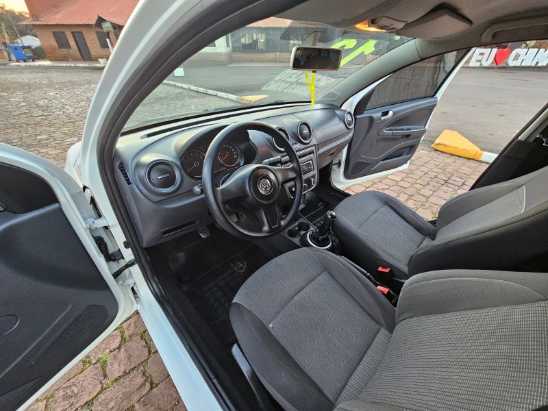 GOL 1.0 MI 8V FLEX 4P MANUAL G.VI - 2013 - VENâNCIO AIRES