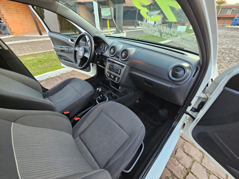 GOL 1.0 MI 8V FLEX 4P MANUAL G.VI - 2013 - VENâNCIO AIRES
