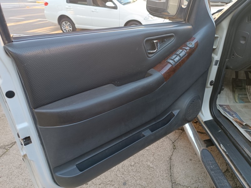 S10 2.8 EXECUTIVE 4X4 CD 12V TURBO INTERCOOLER DIESEL 4P MANUAL - 2008 - FLORES DA CUNHA