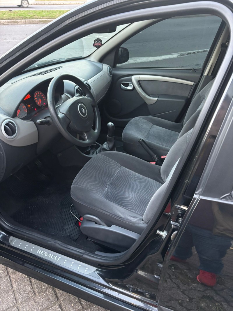 SANDERO 1.6 PRIVILÉGE 8V HI-FLEX 4P MANUAL - 2010 - CAXIAS DO SUL