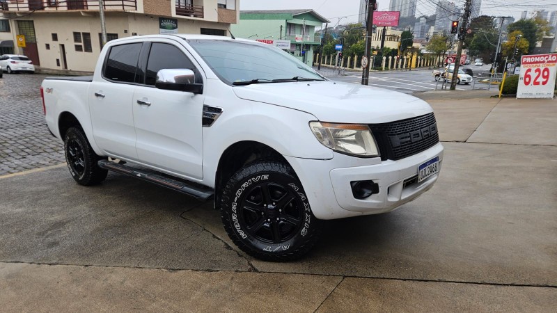 RANGER 3.2 XLT 4X4 CD 20V DIESEL 4P AUTOMÁTICO - 2014 - CAXIAS DO SUL