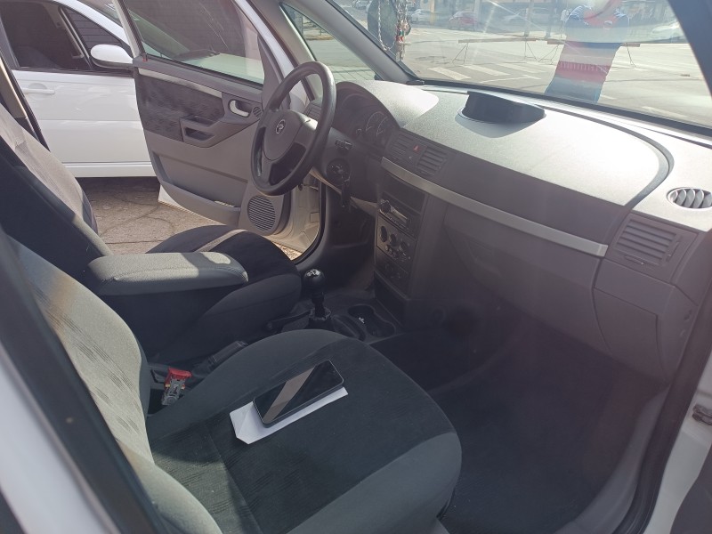 MERIVA 1.8 MPFI MAXX 8V FLEX 4P MANUAL - 2006 - FLORES DA CUNHA