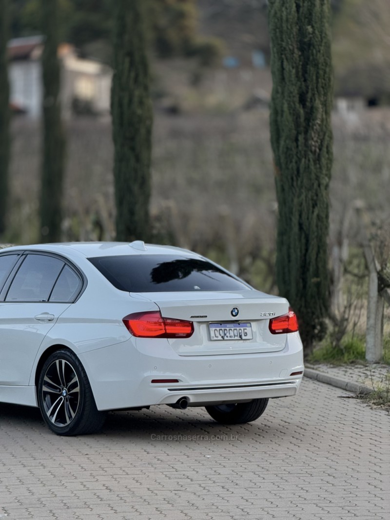 320I 2.0 SPORT 16V TURBO ACTIVE FLEX 4P AUTOMÁTICO - 2018 - CAXIAS DO SUL