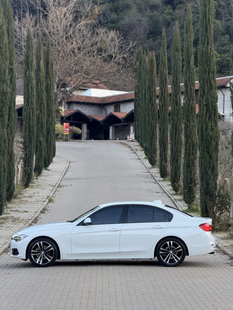 320I 2.0 SPORT 16V TURBO ACTIVE FLEX 4P AUTOMÁTICO - 2018 - CAXIAS DO SUL