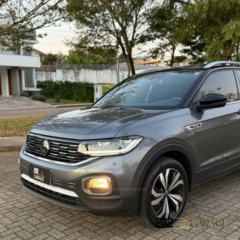 T-CROSS 1.4 HIGHLINE TSI 16V FLEX 4P AUTOMÁTICO - 2022 - FARROUPILHA