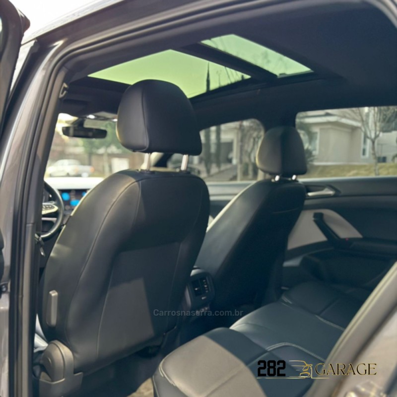 T-CROSS 1.4 HIGHLINE TSI 16V FLEX 4P AUTOMÁTICO - 2022 - FARROUPILHA