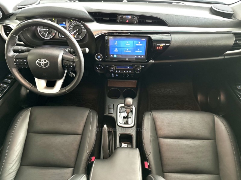 HILUX 2.8 SRX PLUS 4X4 CD TURBO DIESEL 4P AUTOMÁTICO - 2024 - NOVO HAMBURGO