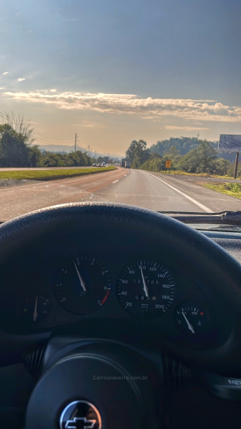 CORSA 1.6 MPFI GL 8V GASOLINA 2P MANUAL - 1996 - BENTO GONçALVES
