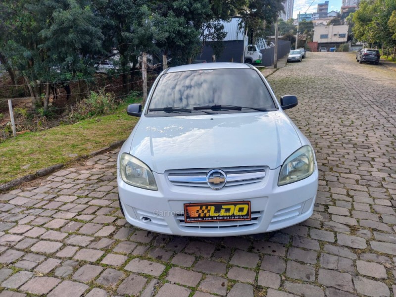 PRISMA 1.4 MPFI JOY 8V FLEX 4P MANUAL - 2010 - CAXIAS DO SUL